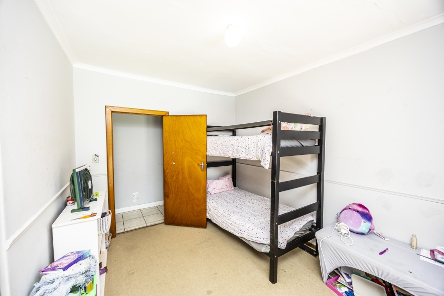 4 Bedroom Property for Sale in Nahoon Valley Park Eastern Cape